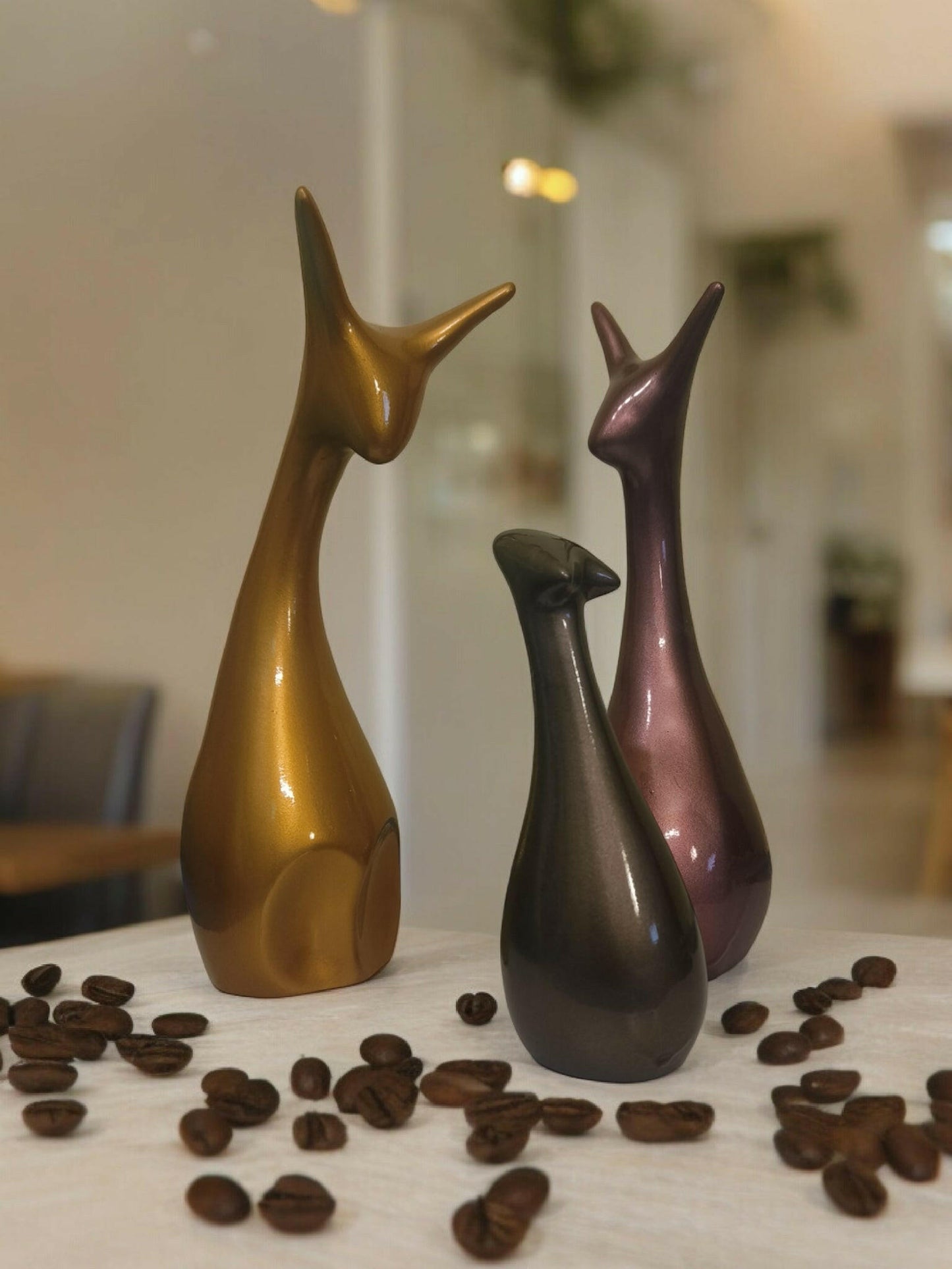 Cat Family Sculptures: Whimsical Feline Charm for Your Home and bedroom - Fabzie - Home Decor Elegance