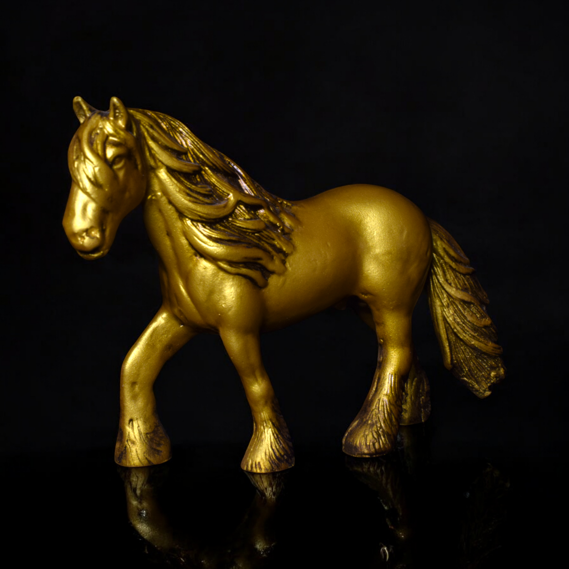 Horse  With Hair - Elegant Equestrian Decor