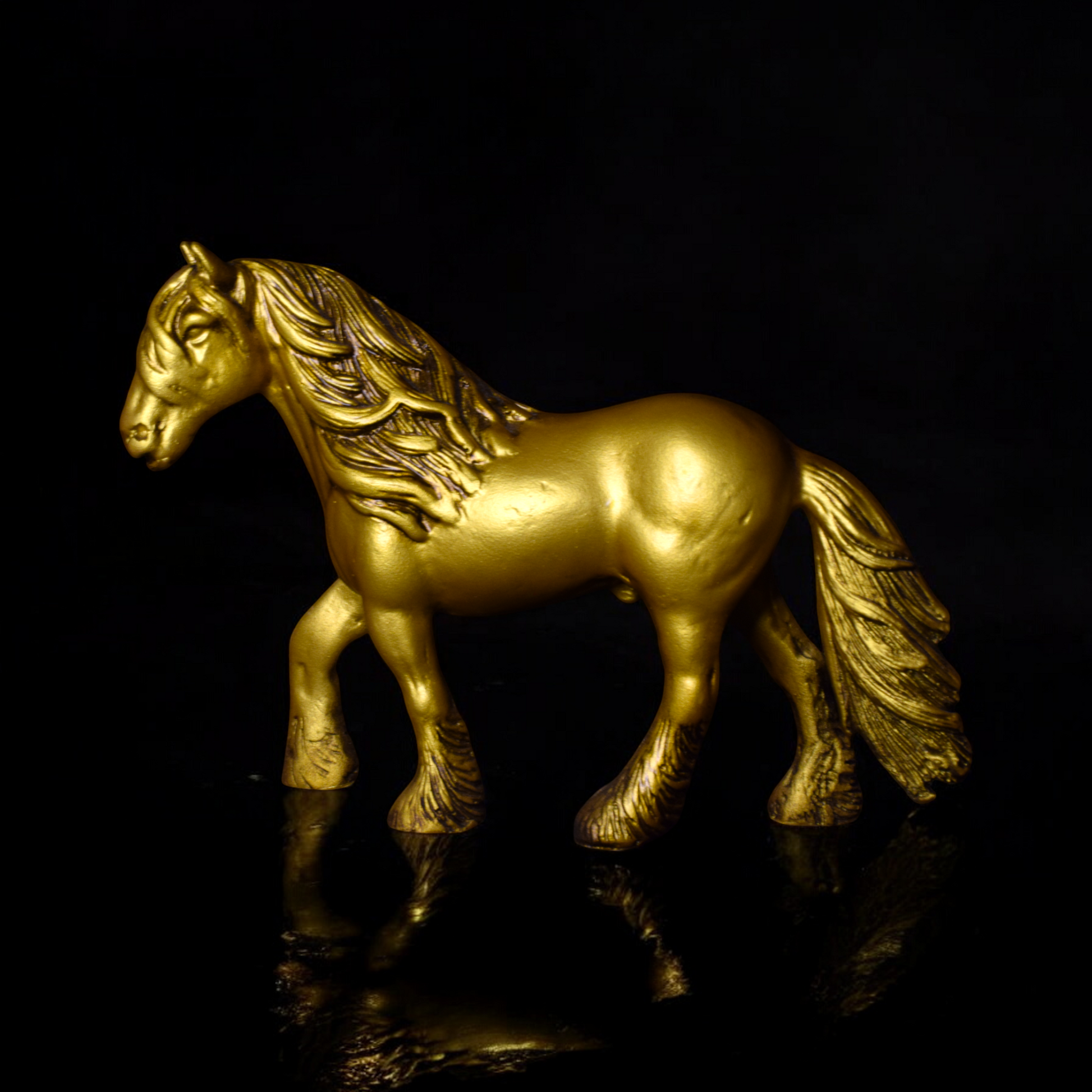 Horse  With Hair - Elegant Equestrian Decor