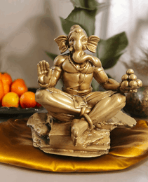 Ganesh Ji Murti Unique Design.