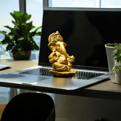 Ganesh ji Murti for Office Decors.
