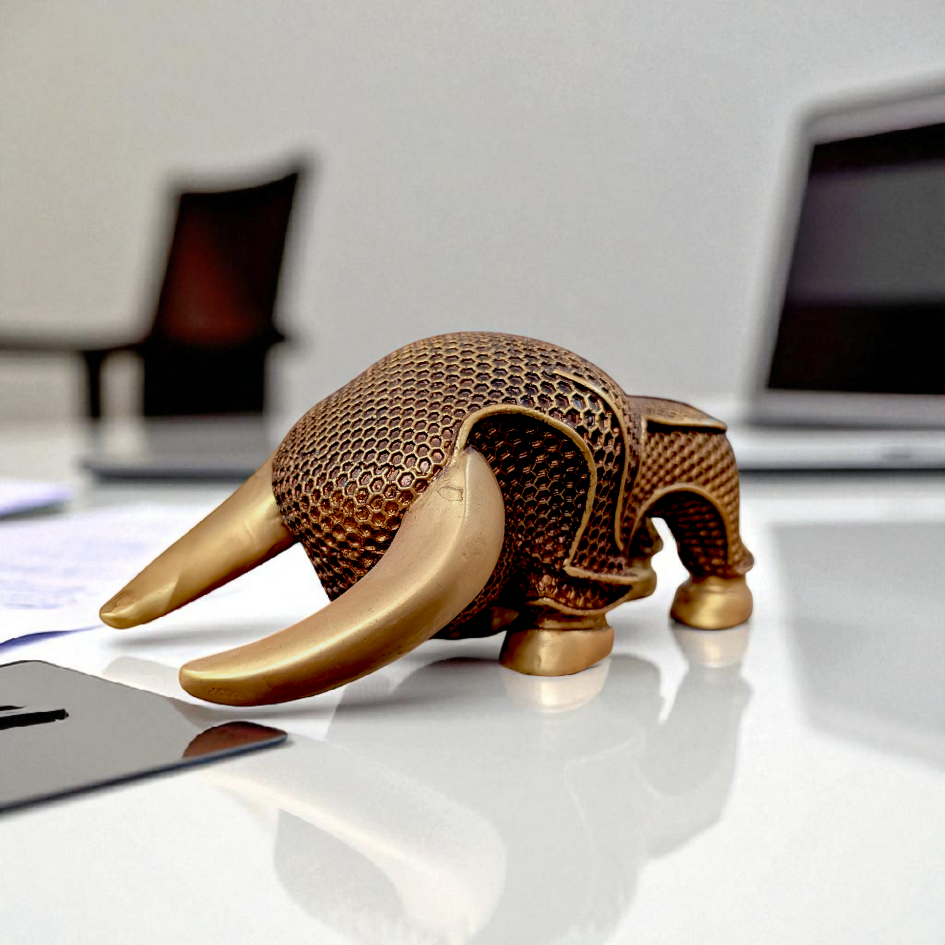 Bull Geometrical Sculpture – Symbol of Strength, Prosperity, and Ambition - Fabzie - Home Decor Elegance