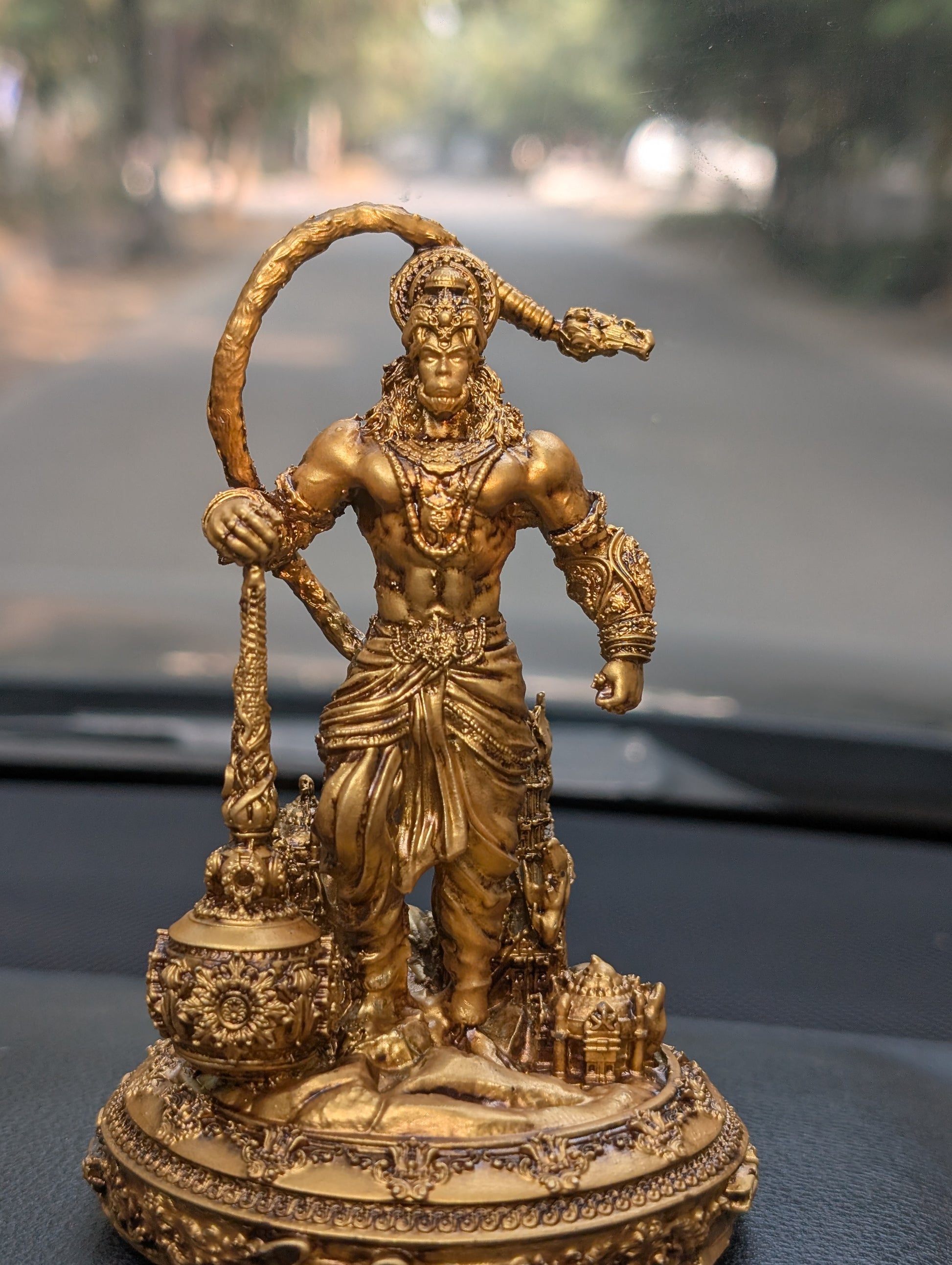 Hanuman Ji Lanka Dahan Car Dashboard Murti - Divine Protection & Energy"