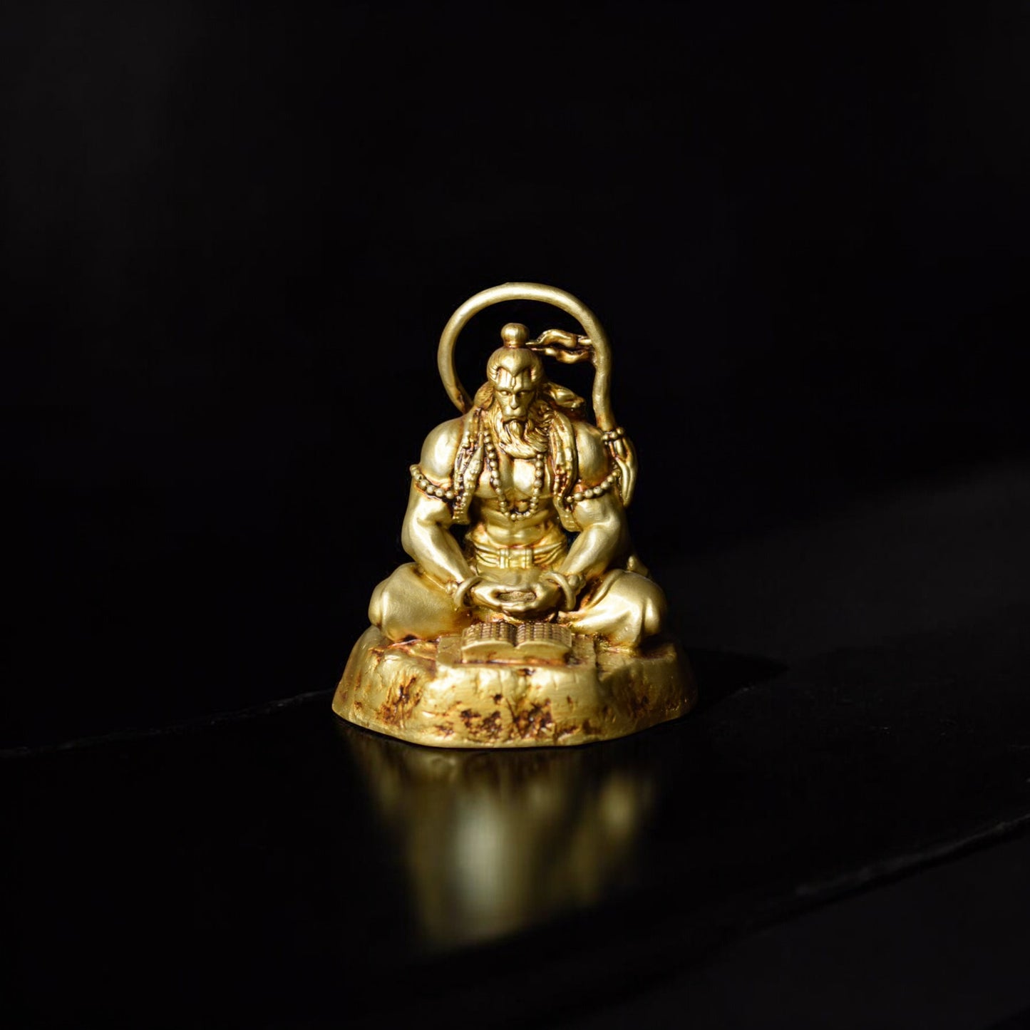 Meditating Hanuman ji Murti for car dashboard - Spiritual Hindu Décor - Fabzie - Home Decor Elegance