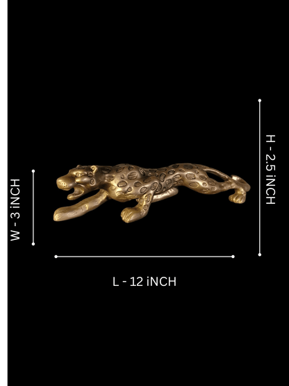 Leopard statue - Stunning interior decor - Fabzie - Home Decor Elegance