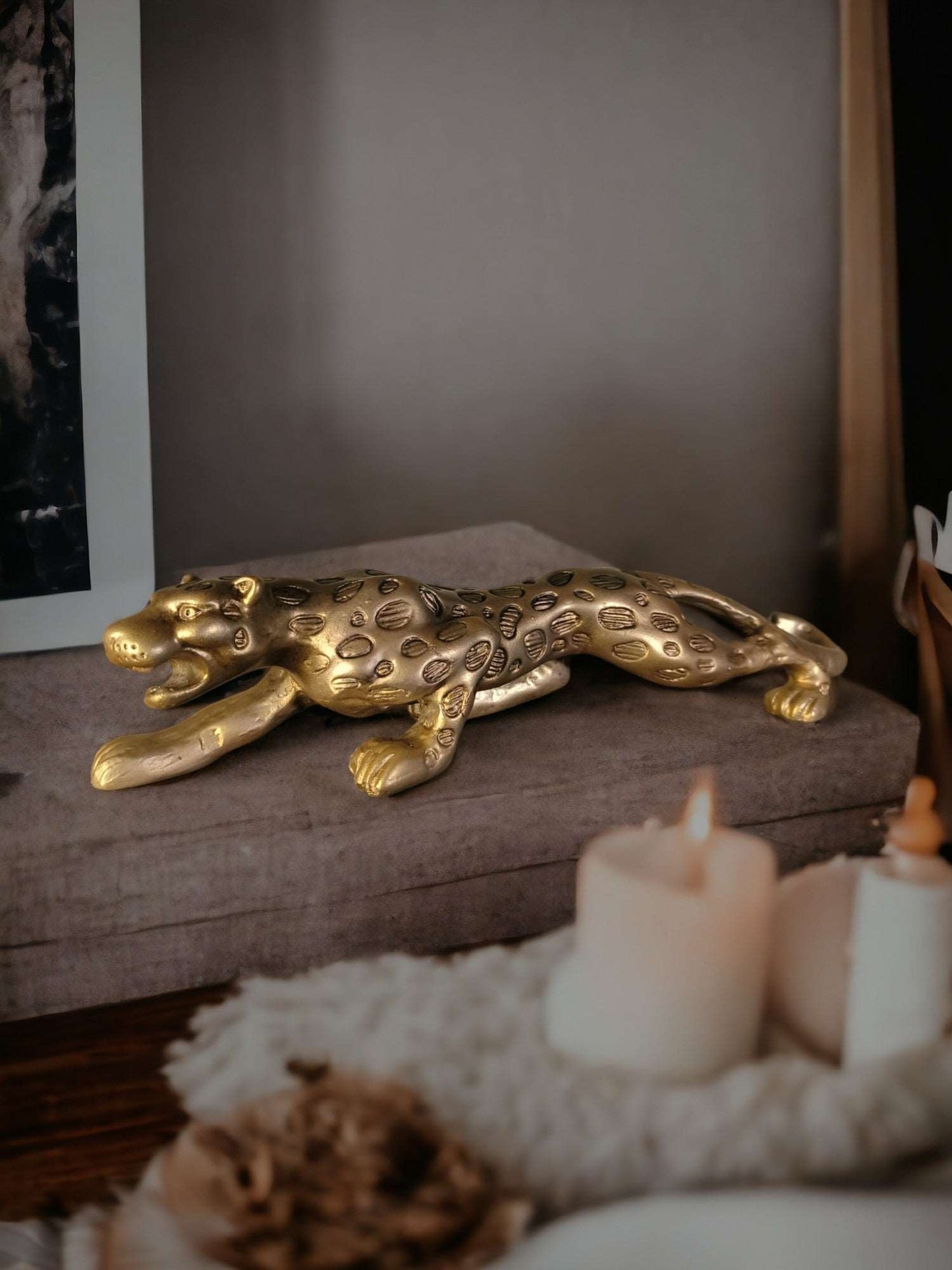 Leopard statue - Stunning interior decor - Fabzie - Home Decor Elegance