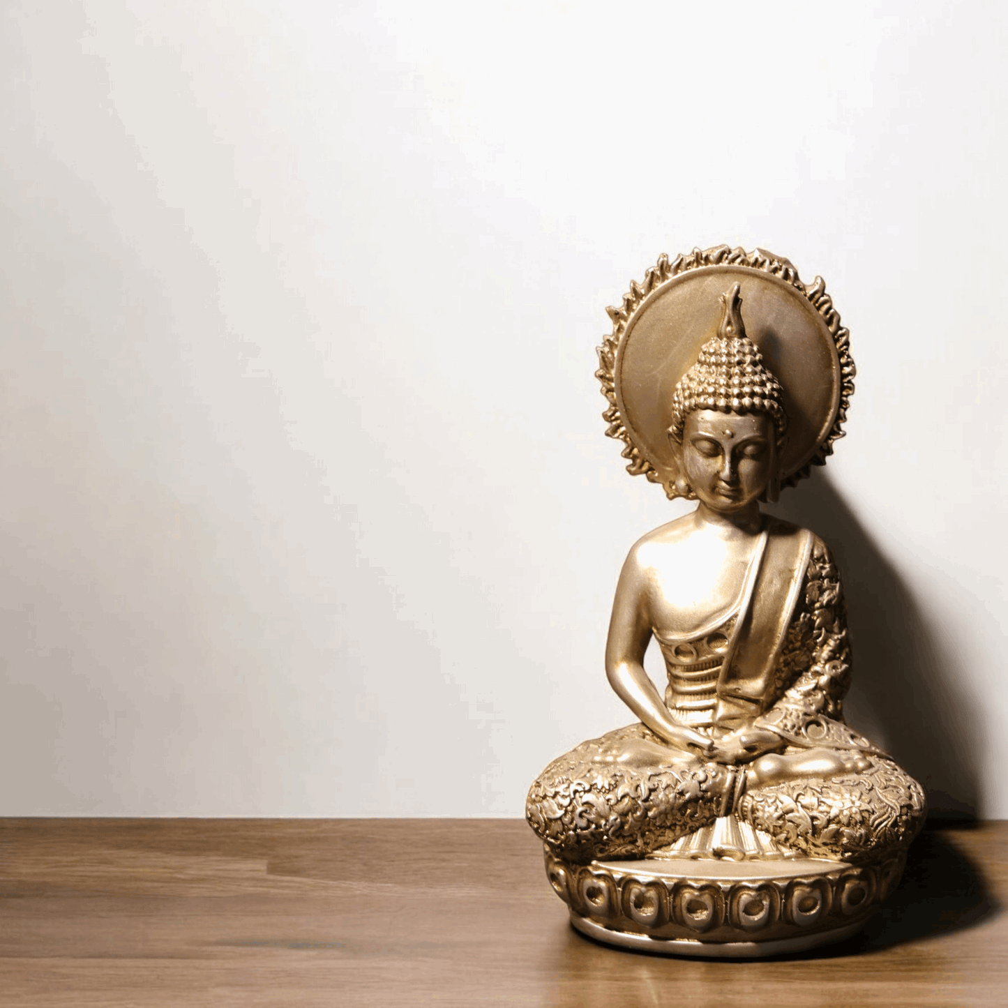 Meditative Buddha Statue with Crown Chakra: Beautiful Home Decor , Spa Decor - Fabzie - Home Decor Elegance