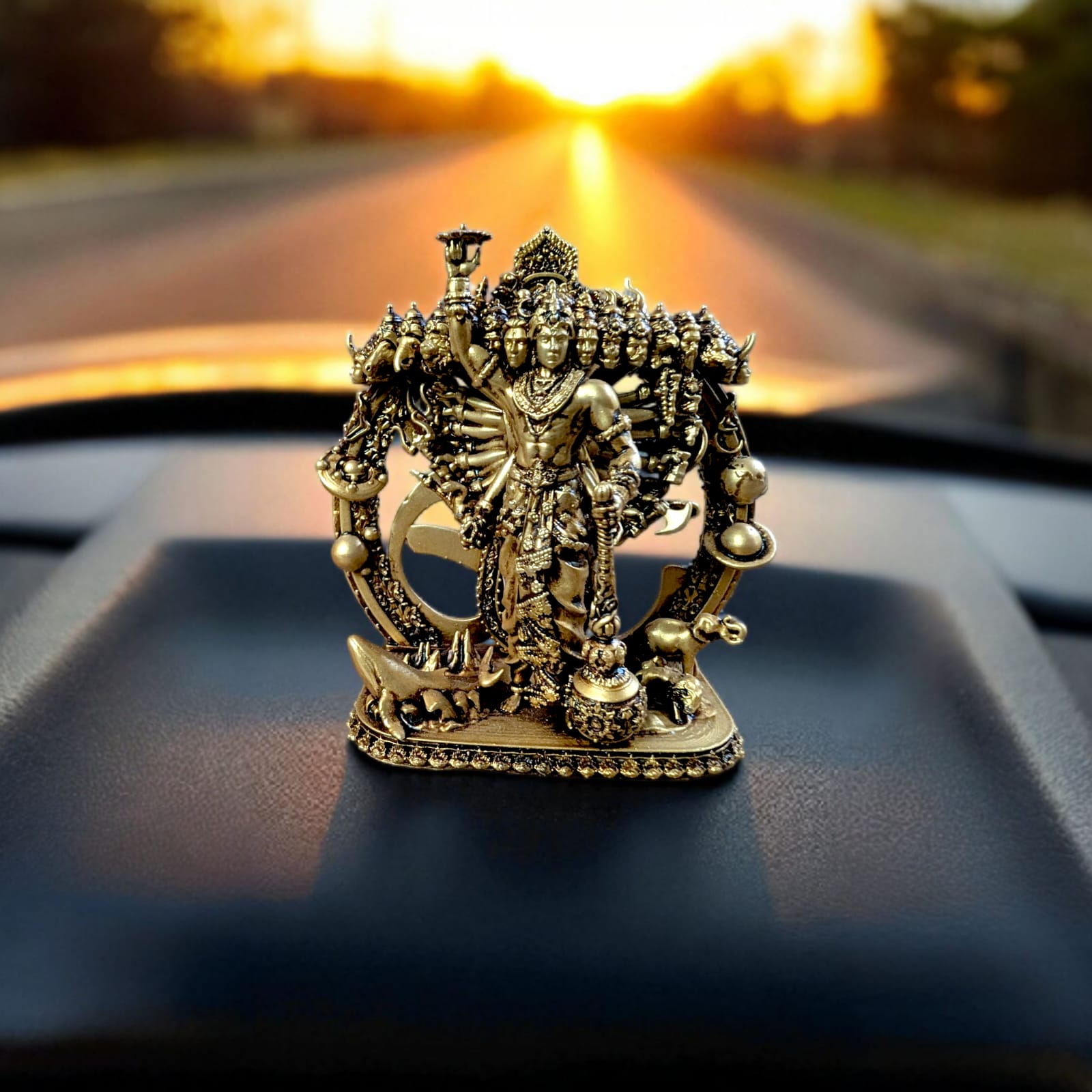 Vishwaroopam Car Dashboard Idol – The Form that Reveals the Universal Truth of All Beings - Fabzie - Home Decor Elegance
